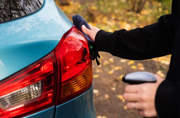 Tail light tinting